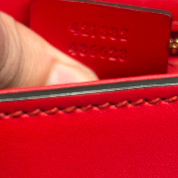Gucci Sylvie Line Medium Shoulder Bag - Picture 7 of 8